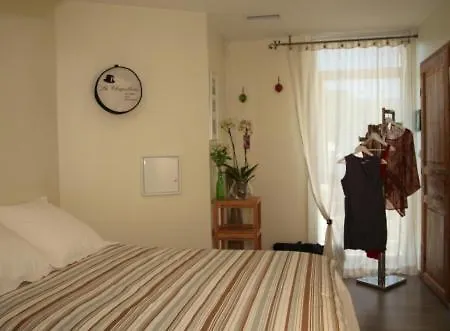 Les De Jeannette Bed & Breakfast Marsiglia