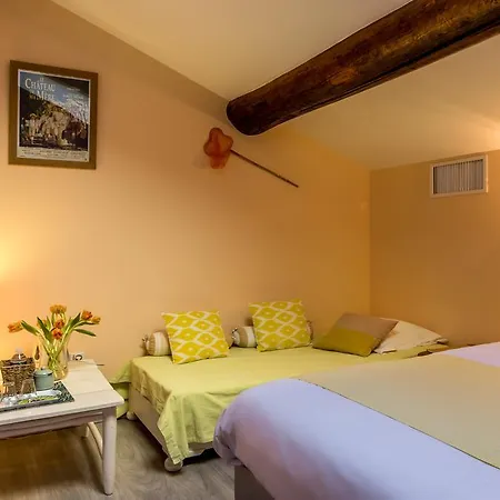 Bed & Breakfast Les De Jeannette Marsiglia